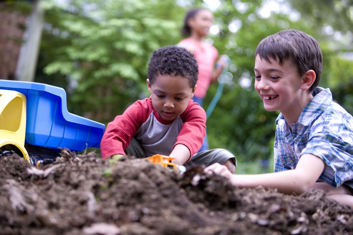 kids playing