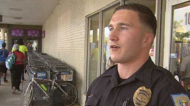 Maryland Police Officer Buys Diapers For Mother Caught Stealing Mrctv