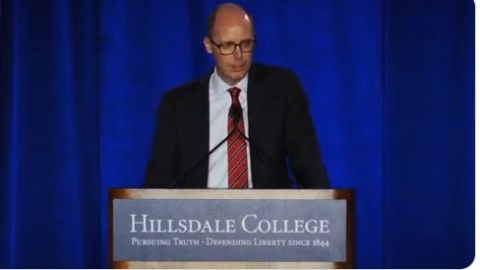 NextImg:Federalist CEO: “Never Use the Term ‘Mainstream Media’ Again” - Use These Terms