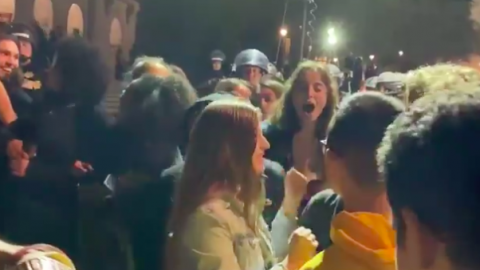 'B****, You Ain't Special!': Female Student Harassed, Assaulted by Mob Outside Ann Coulter Speech at UC Berkley